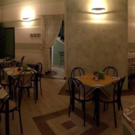 Lungomare Hotel Марина ди Чечина Екстериор снимка