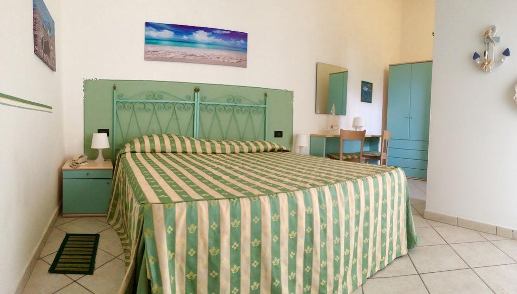 Lungomare Hotel Марина ди Чечина Екстериор снимка