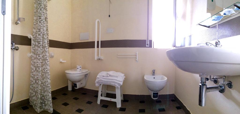 Lungomare Hotel Марина ди Чечина Екстериор снимка